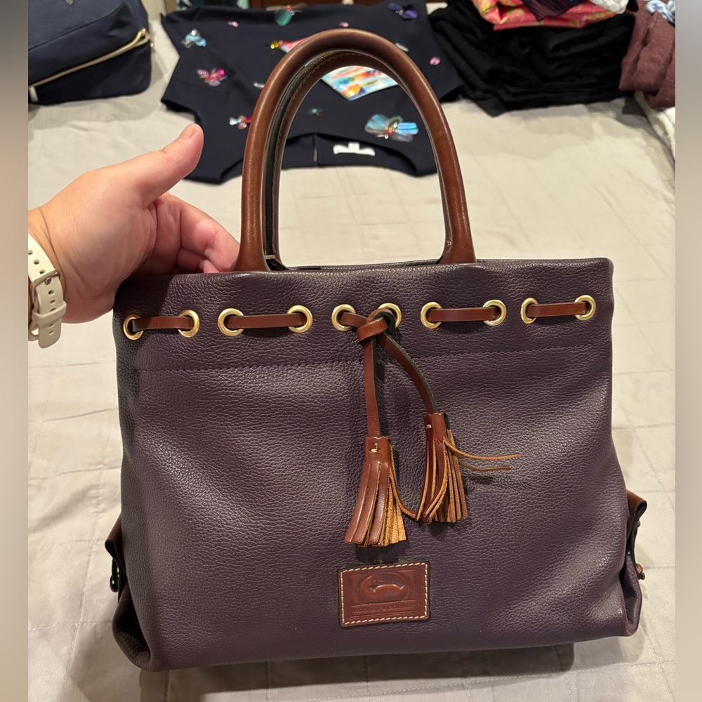 Dooney and Bourke Wakefield plum colored leather tote purse
